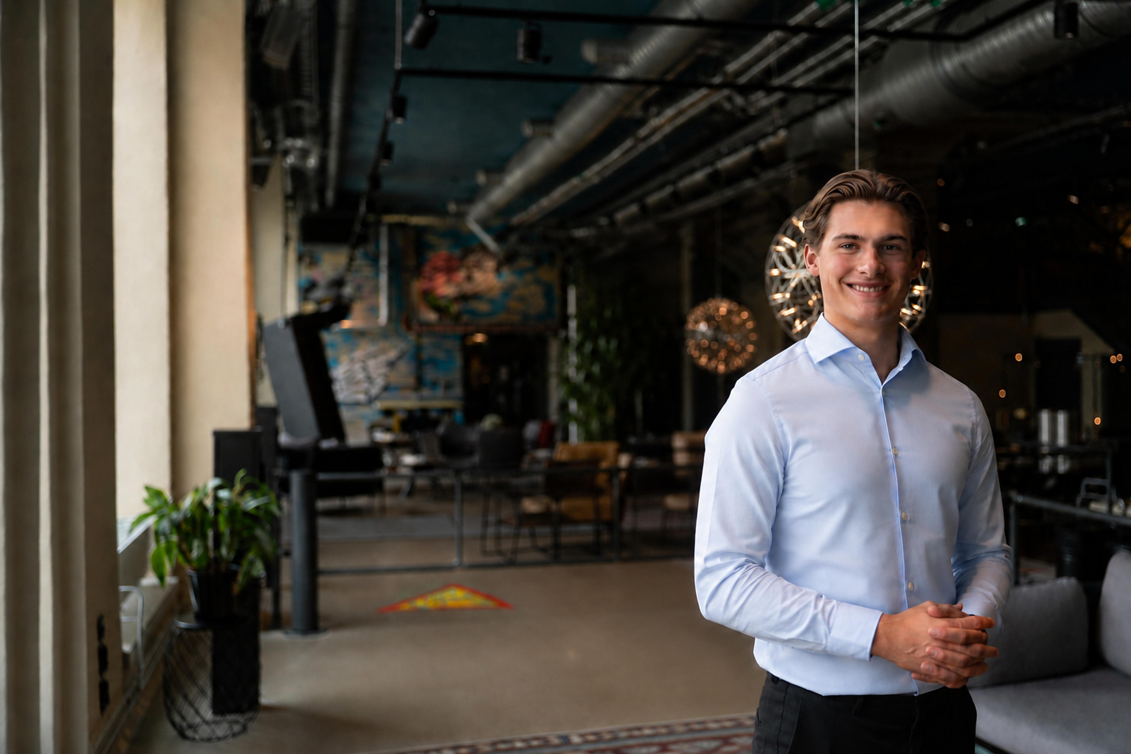 Simon Bäckström – grundare av Dinmedia, tillväxtpartner